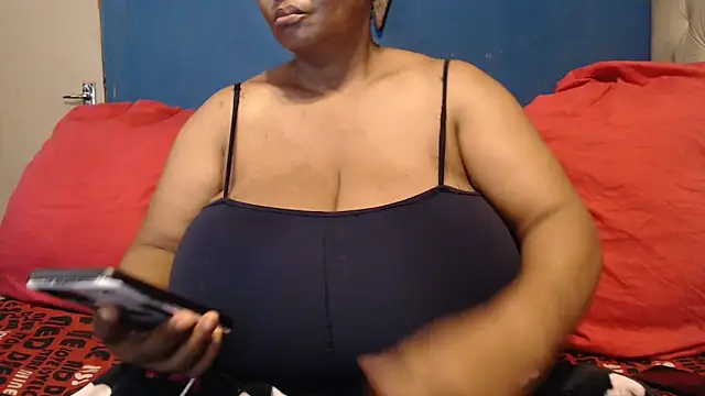 CUTEFIRMMELONSS online show from October 2025 10:52:02 AM