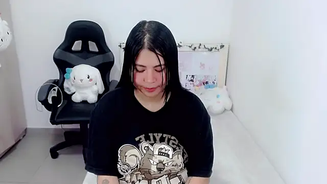 Youlittlepervertt  online show from December 2024 09:22:02 AM