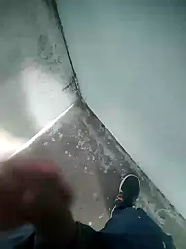 Snapshot of Deshilund9 chatting on December 2024 07:39:02 AM Deshilund9 online show from December 2024 07:39:02 AM