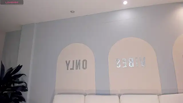 MariamRivera  online show from February 2025 03:52:02 AM