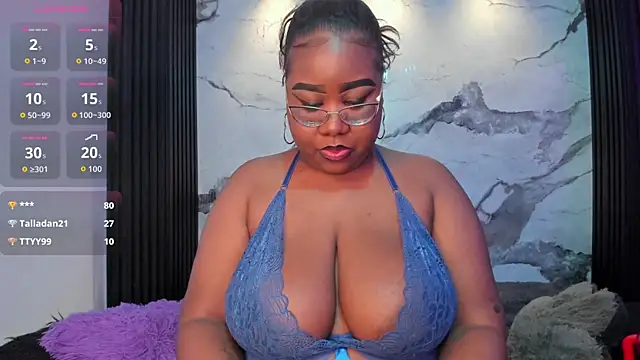 Darnellqueen online show from April 2026 11:08:02 PM