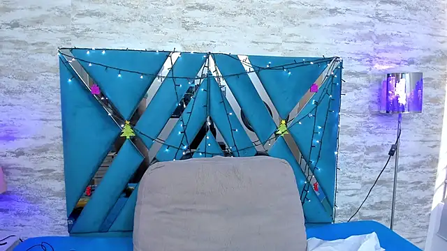 lara murphy online show from January 2025 05:05:02 PM