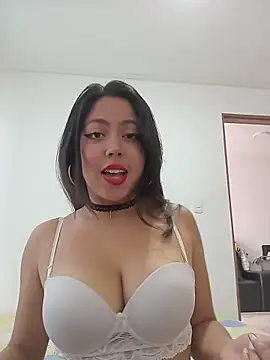 leah passion online show from May 2026 04:36:01 PM