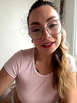 TalullaX online show from October 2025 09:29:02 AM