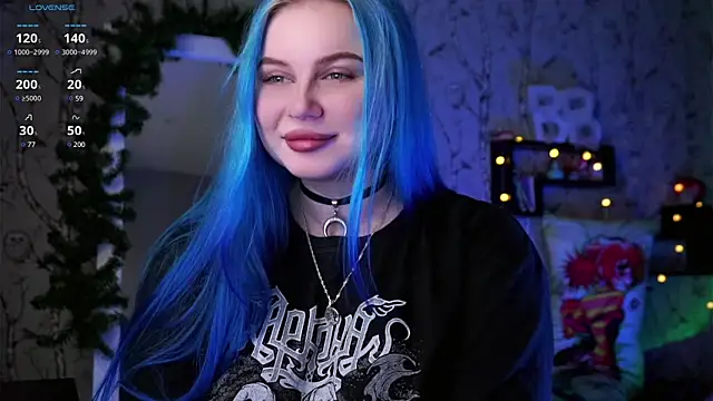 Snapshot of Moon_Valkyrie chatting on January 2025 10:07:02 AM Moon Valkyrie online show from January 2025 10:07:02 AM