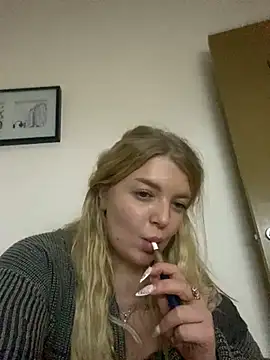 OdriOlsens online show from December 2024 02:33:02 AM