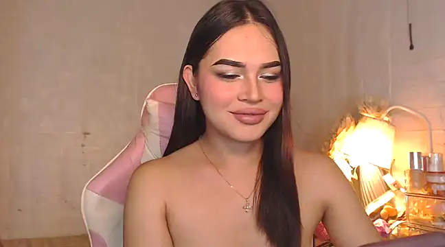 Ashely Lewis online show from February 2025 01:10:02 PM