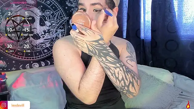 Lexxxxx  online show from October 2025 09:05:02 PM