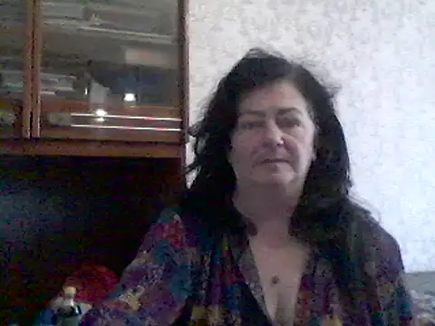 GypsiQueen2 online show from February 2025 02:06:02 PM
