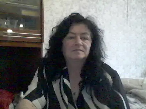 GypsiQueen2 online show from March 2025 01:29:01 PM