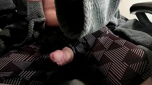 Cheaptriterry online show from September 2025 01:02:01 PM