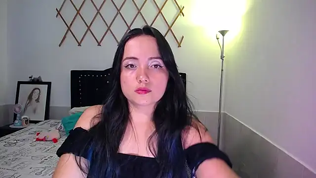 naughty girl 4u online show from September 2025 08:36:01 PM