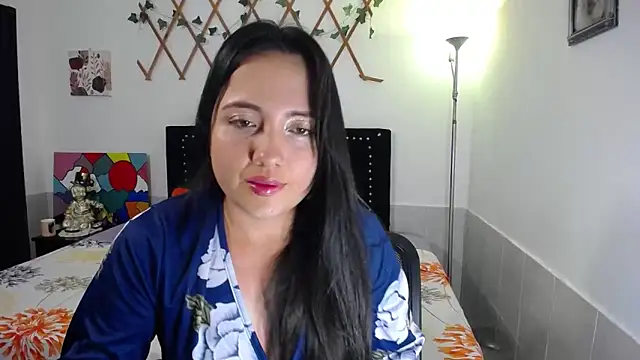 Snapshot of naughty_girl_4u chatting on May 2026 09:52:02 PM naughty girl 4u online show from May 2026 09:52:02 PM
