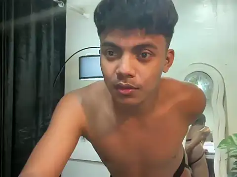 asianboyhunt online show from April 2026 10:26:02 PM