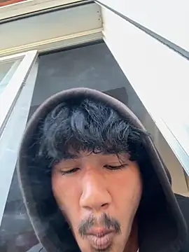 juniiorre online show from October 2025 08:24:01 AM