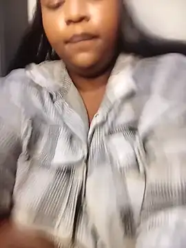 Aaaliyah445 online show from October 2025 05:28:02 AM