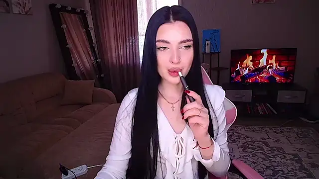 Snapshot of __Malika__ chatting on April 2026 09:37:02 AM Malika online show from April 2026 09:37:02 AM