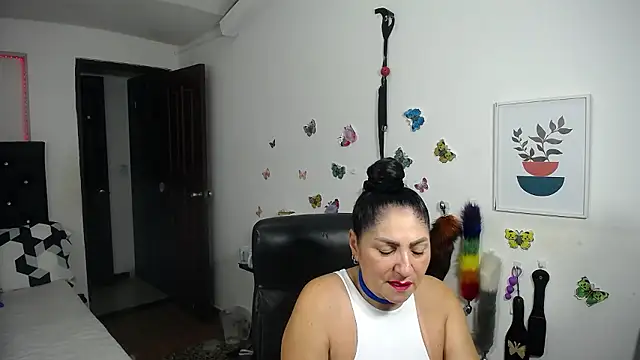 Snapshot of mature_bigboobs10 chatting on January 2026 04:39:01 AM mature bigboobs10 online show from January 2026 04:39:01 AM