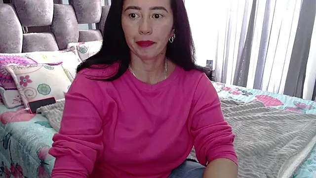 Snapshot of sara_hott_1 chatting on November 2025 08:42:02 PM sara hott 1 online show from November 2025 08:42:02 PM