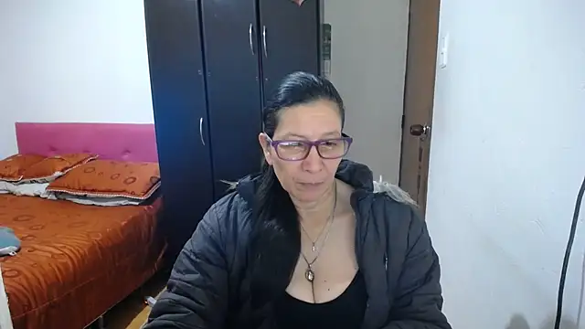 latin49 online show from June 2026 05:34:02 AM