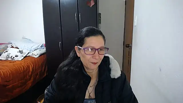 latin49 online show from July 2026 04:28:02 AM