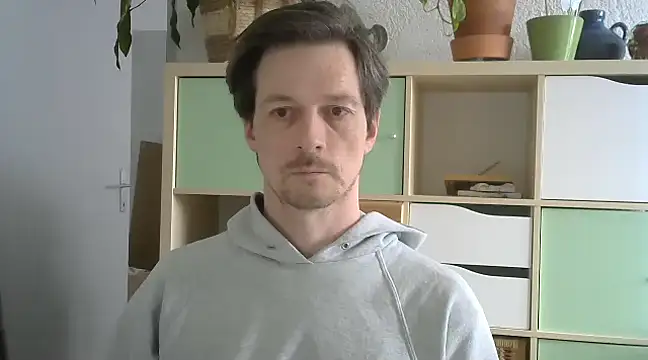 Snapshot of snowypaul11 chatting on March 2025 09:10:02 AM snowypaul11 online show from March 2025 09:10:02 AM