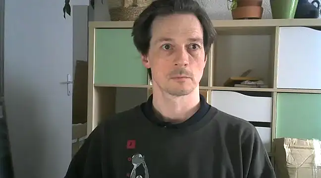 Snapshot of snowypaul11 chatting on March 2025 07:57:01 AM snowypaul11 online show from March 2025 07:57:01 AM