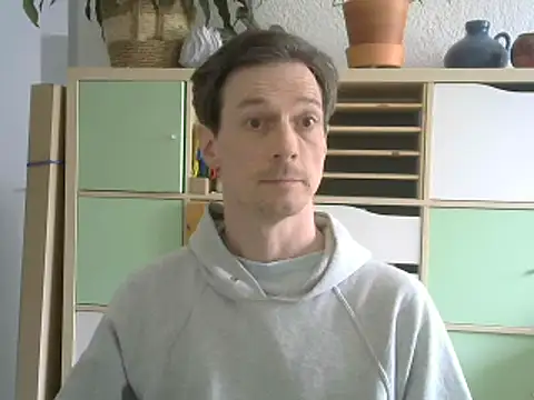 Snapshot of snowypaul11 chatting on April 2026 12:43:01 PM snowypaul11 online show from April 2026 12:43:01 PM