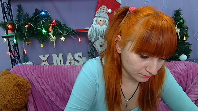 Snapshot of NinaFlawlees chatting on December 2024 02:01:01 AM NinaFlawlees online show from December 2024 02:01:01 AM