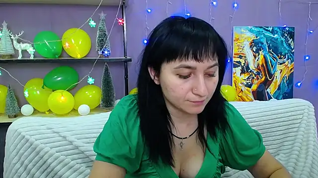 Snapshot of NinaFlawlees chatting on January 2025 11:38:01 PM NinaFlawlees online show from January 2025 11:38:01 PM