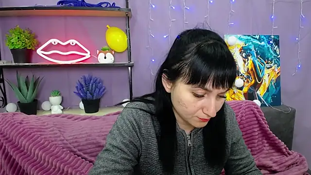 Snapshot of NinaFlawlees chatting on January 2025 10:37:01 PM NinaFlawlees online show from January 2025 10:37:01 PM
