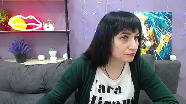 Snapshot of NinaFlawlees chatting on January 2025 07:10:02 PM NinaFlawlees online show from January 2025 07:10:02 PM