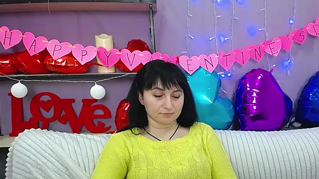 Snapshot of NinaFlawlees chatting on February 2025 02:04:02 AM NinaFlawlees online show from February 2025 02:04:02 AM