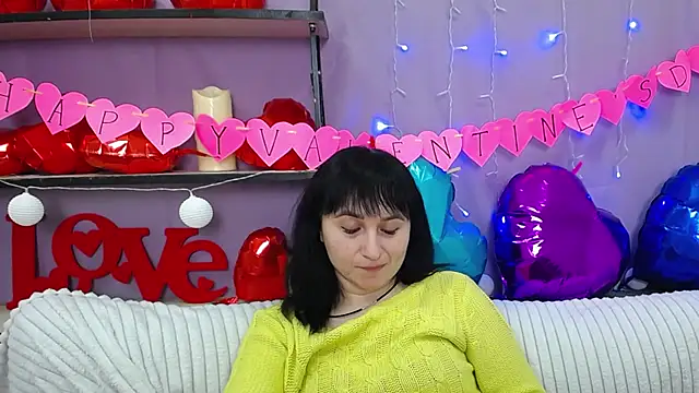 Snapshot of NinaFlawlees chatting on February 2025 05:08:01 AM NinaFlawlees online show from February 2025 05:08:01 AM