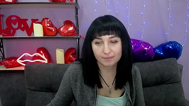 Snapshot of NinaFlawlees chatting on February 2025 10:06:02 PM NinaFlawlees online show from February 2025 10:06:02 PM