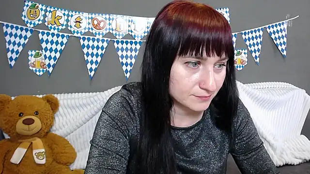 Snapshot of NinaFlawlees chatting on September 2025 12:10:01 PM NinaFlawlees online show from September 2025 12:10:01 PM