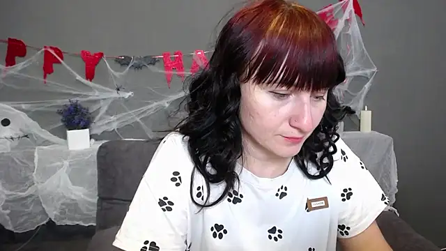 Snapshot of NinaFlawlees chatting on October 2025 12:06:01 PM NinaFlawlees online show from October 2025 12:06:01 PM