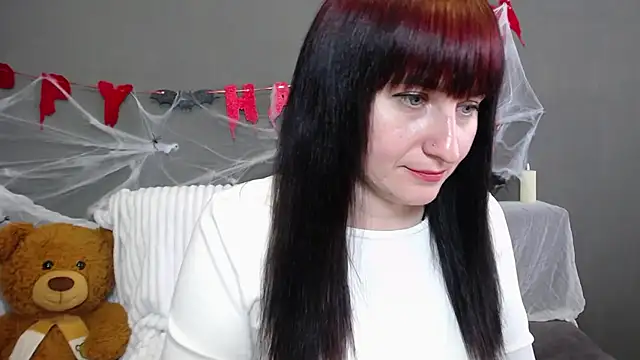 Snapshot of NinaFlawlees chatting on October 2025 12:06:01 PM NinaFlawlees online show from October 2025 12:06:01 PM