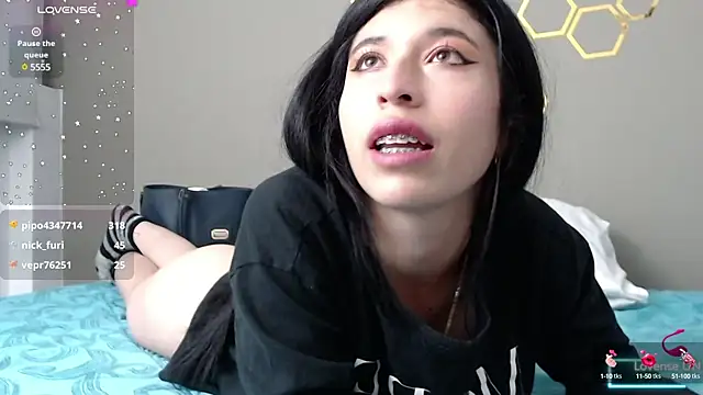 adriscute online show from January 2025 10:37:01 PM