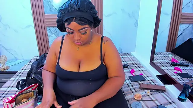 HannyMansonh online show from February 2025 03:19:01 AM