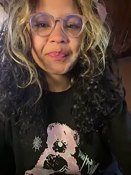 Hathorlove online show from September 2025 05:46:01 PM