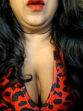 Snapshot of sassy_horny chatting on December 2025 07:45:02 PM sassy horny online show from December 2025 07:45:02 PM