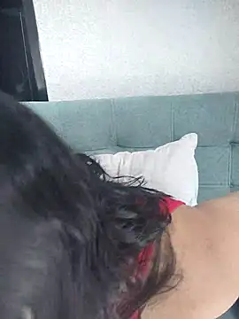 Snapshot of KarlyPrint chatting on November 2025 04:40:02 PM KarlyPrint online show from November 2025 04:40:02 PM