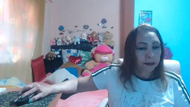 Snapshot of milfeddy_ chatting on October 2025 08:48:01 PM milfeddy online show from October 2025 08:48:01 PM