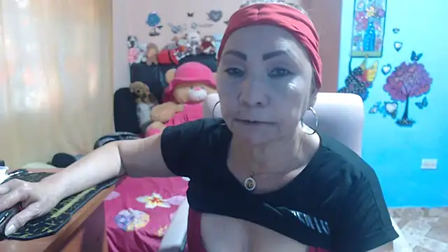Snapshot of milfeddy_ chatting on May 2026 08:59:02 PM milfeddy online show from May 2026 08:59:02 PM