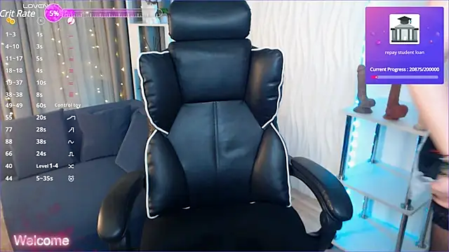 RedPeach online show from March 2025 06:40:02 PM