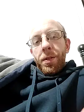 Snapshot of TaylorBlaze chatting on March 2026 12:28:01 AM TaylorBlaze online show from March 2026 12:28:01 AM