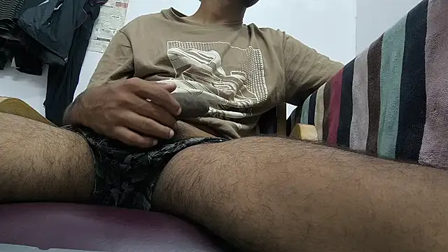 Snapshot of Im_Aryan chatting on October 2025 05:24:01 AM Im Aryan online show from October 2025 05:24:01 AM