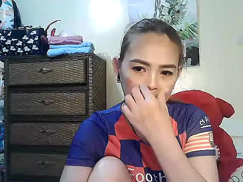 Kisses-13 online show from January 2026 02:11:01 PM