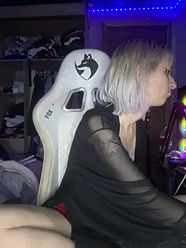 Snapshot of bunnydark00 chatting on May 2026 03:02:01 AM bunnydark00 online show from May 2026 03:02:01 AM